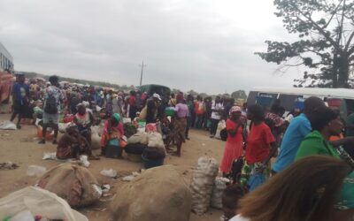 Escassez de táxis em Caxito dificulta deslocação de passageiros para Luanda na quadra festiva