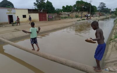 Após reportagem da Uyele, moradores retiram ponte improvisada para evitar acidentes no Riceno